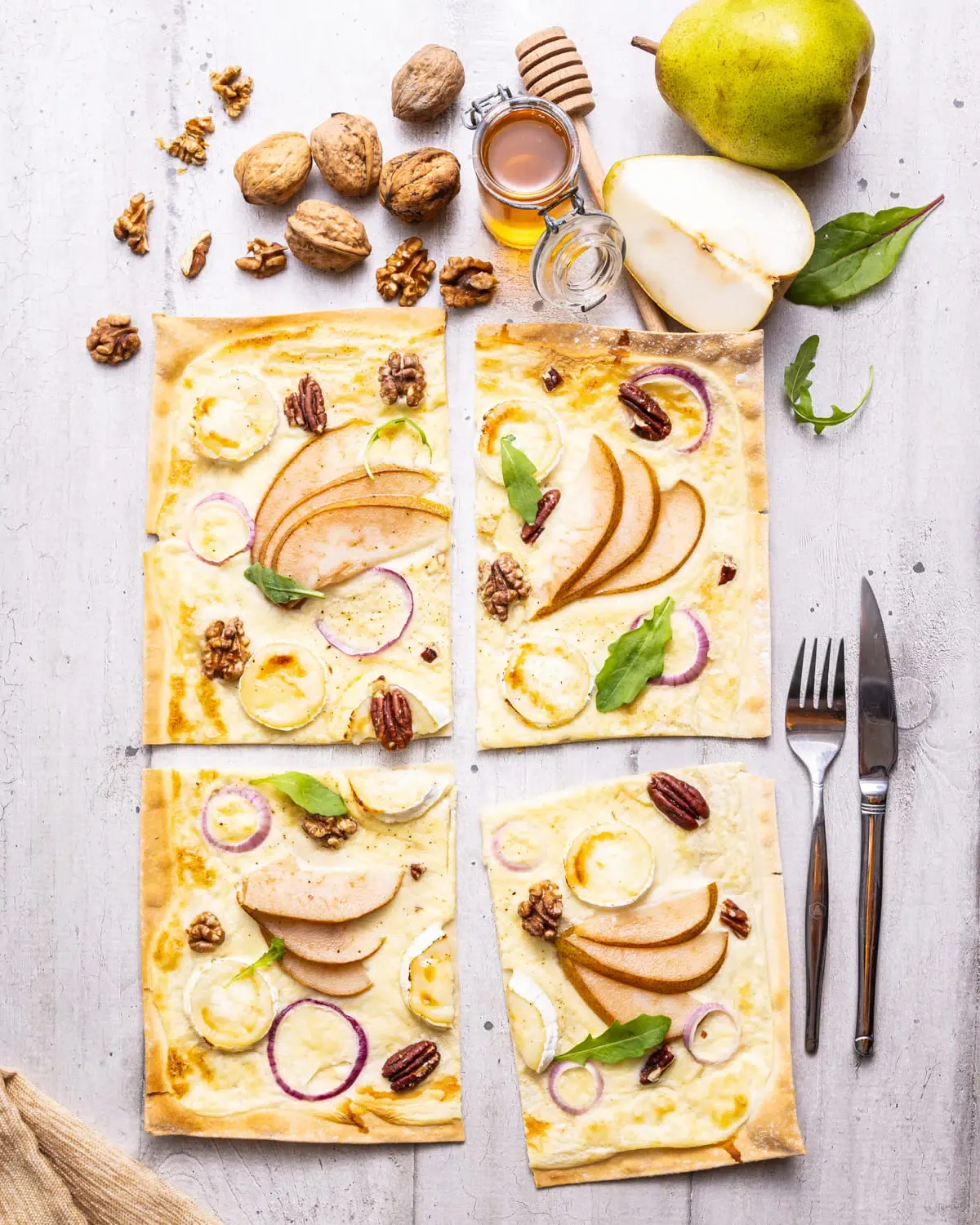 Où se procurer des lardons fumés de qualité pour une flammekueche au goût authentique à Haguenau 67500 dans le Bas-Rhin ?